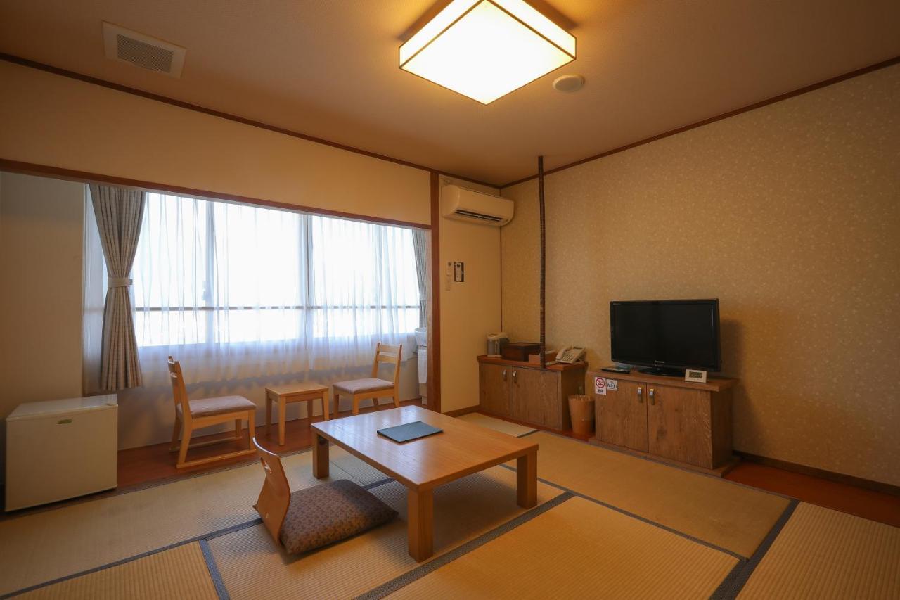 Ryokan Yamanami Юфу Экстерьер фото